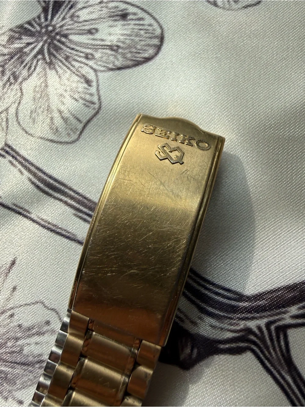 Vintage 1984 Seiko SQ Daydate Presidential 6923 34mm Quartz Watch